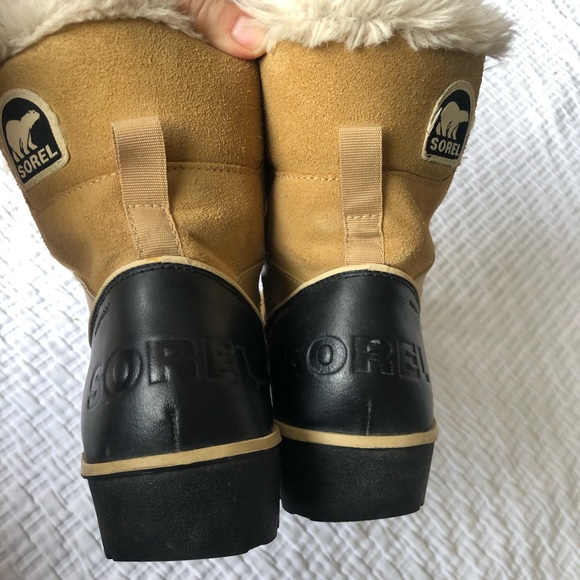 Sorel boots - Picture 5 of 7